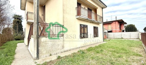 Вилла с 6 комнатами в Казалетто Чередано, Италия № 213975 6