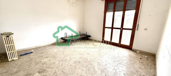 Вилла с 6 комнатами в Казалетто Чередано, Италия № 213975 21