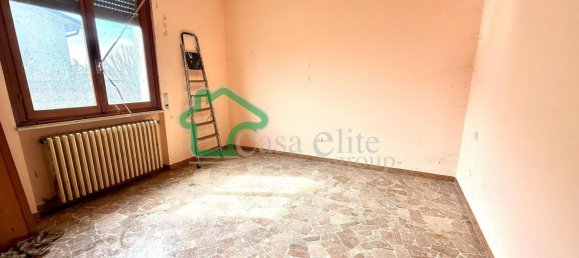 Вилла с 6 комнатами в Казалетто Чередано, Италия № 213975 24