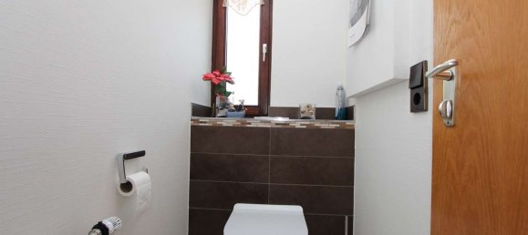 4 bedrooms Townhouse in Bodenseekreis, Germany No. 223060 5