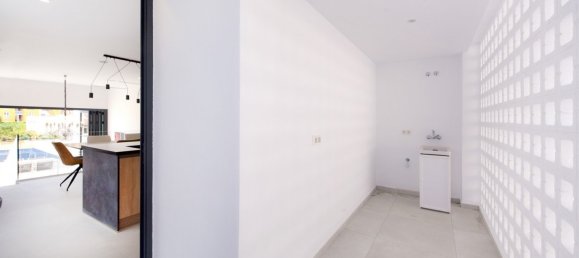 3 bedrooms Villa in L'Alfàs del Pi, Spain No. 7279 4