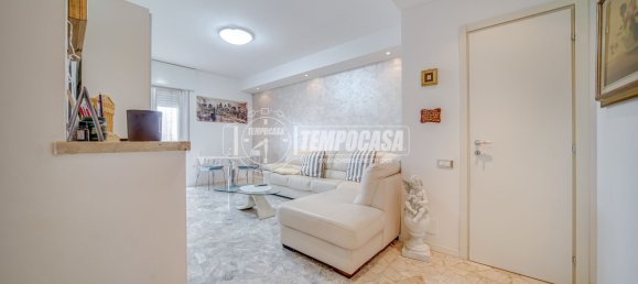 2 bedrooms Apartment in Gallarate, Italy No. 328708 18