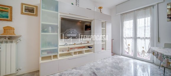 2 bedrooms Apartment in Gallarate, Italy No. 328708 11