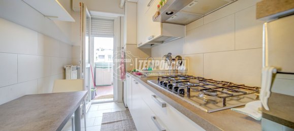 2 bedrooms Apartment in Gallarate, Italy No. 328708 13