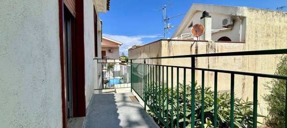 2 Schlafzimmer Haus in Messina, Italy, Nr. 261970 7