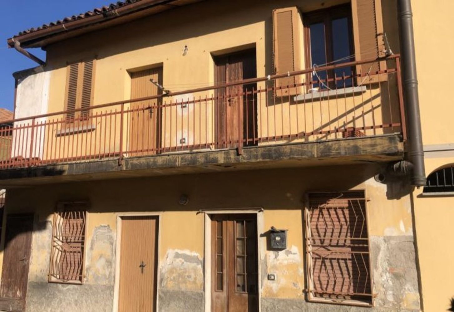 3 rooms House in Trezzo sull'Adda, Italy No. 14053
