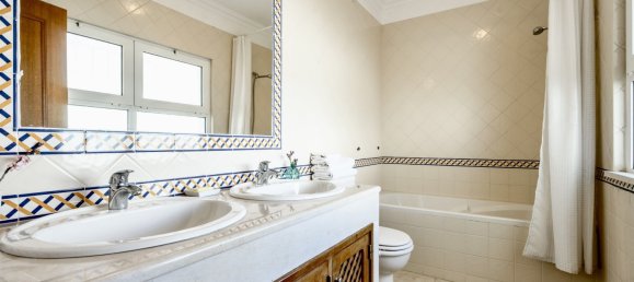 Дом с 4 спальнями в Албуфейра, Португалия № 131536 9