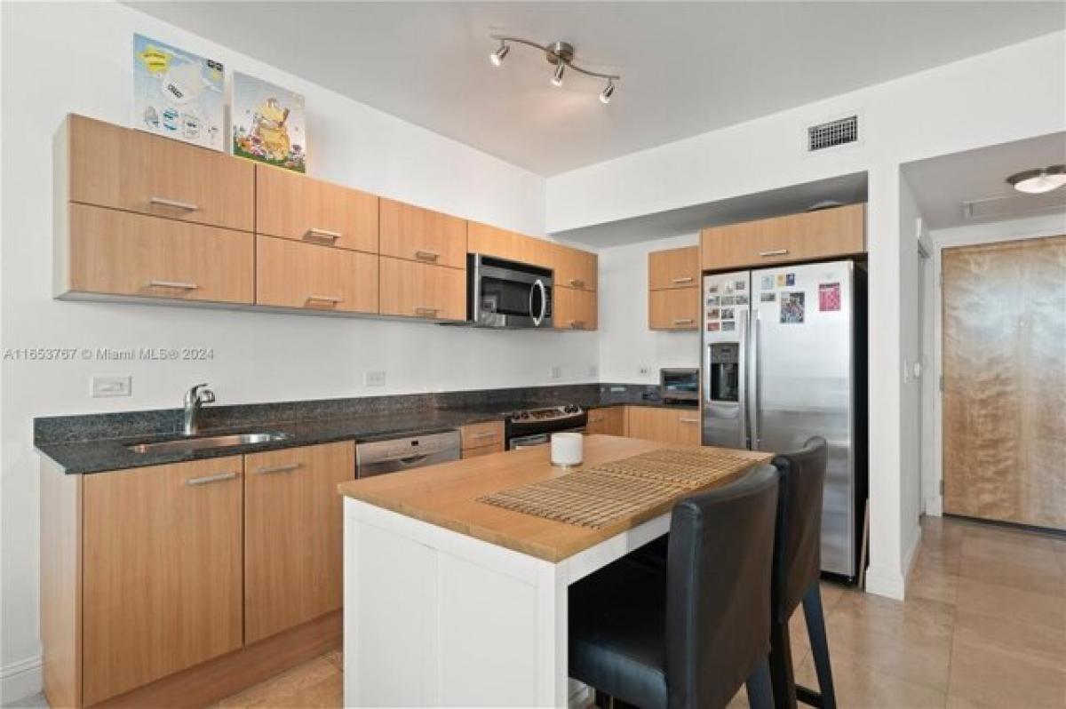 Studio in Miami, USA No. 203490