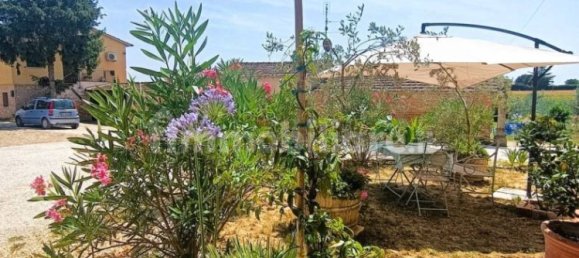 3 bedrooms Apartment in Marsciano, Italy No. 353612 8