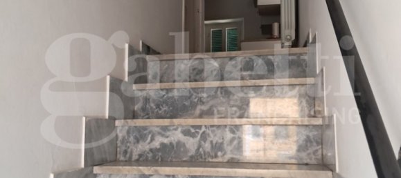 3 غرف نوم شقة في Montelanico, Italy رقم 142052 12