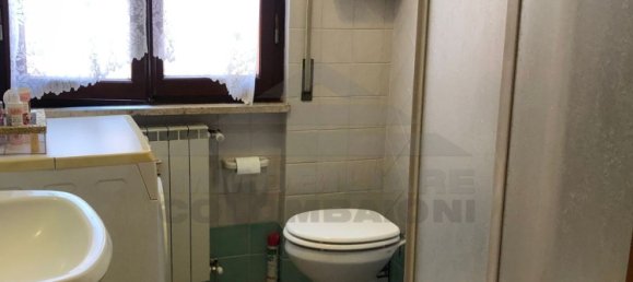 4 bedrooms Apartment in Livorno, Italy No. 325432 11