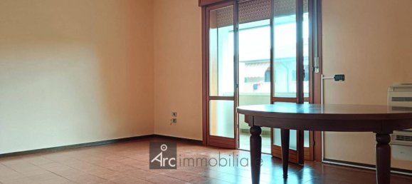 2 bedrooms Apartment in Camisano Vicentino, Italy No. 268194 5