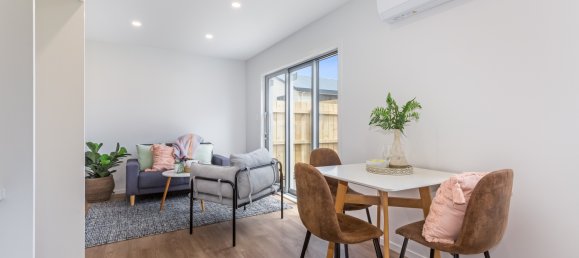 3 bedrooms House in Titahi Bay, New Zealand No. 69 9