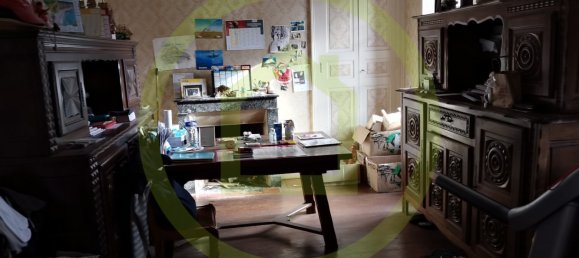 Casa de 3 dormitorios en Champillet, France No. 77336 17