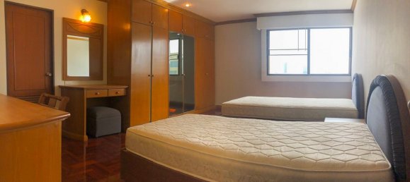 3 bedrooms Condo in Bangkok, Thailand No. 6396 16