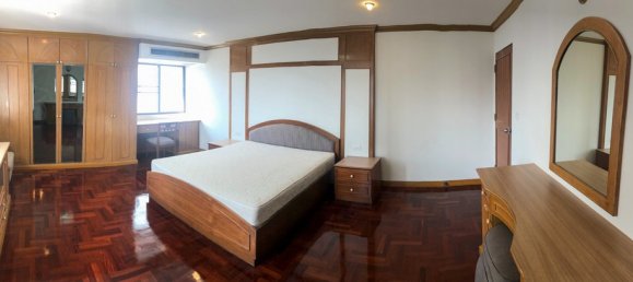 3 bedrooms Condo in Bangkok, Thailand No. 6396 12