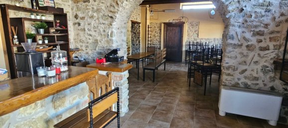 Коммерческая недвижимость 1032м² в Казаль Велино, Италия № 81680 3