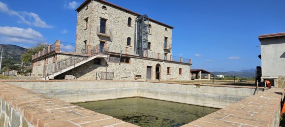 Коммерческая недвижимость 1032м² в Казаль Велино, Италия № 81680 18