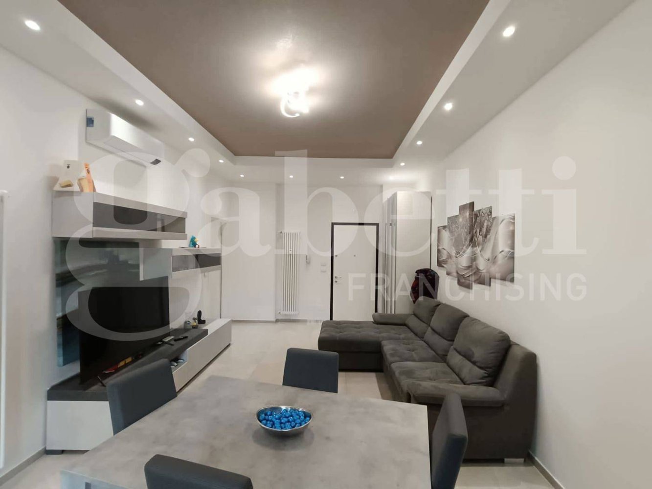 2 bedrooms Apartment in Bologna, Italy No. 125376