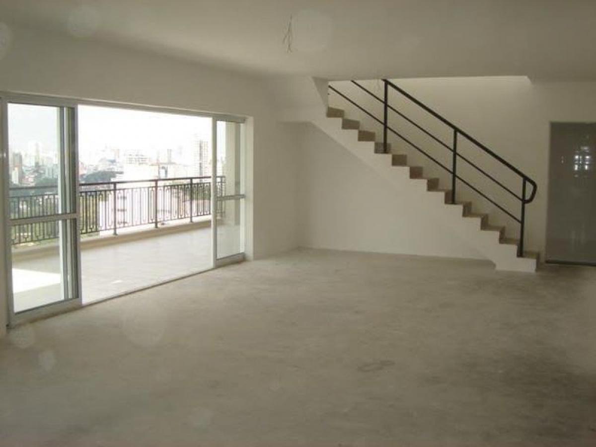 4 bedrooms House in Sao Paulo, Brazil No. 448318