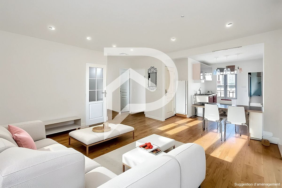 3 غرف نوم منزل ذو طابقين في Suresnes, France رقم 122467