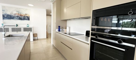 3 Schlafzimmer Wohnung in Estepona, Spain, Nr. 135010 6