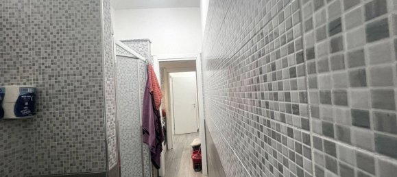 Apartamento de 3 dormitorios en Sesto San Giovanni, Italy No. 364977 14