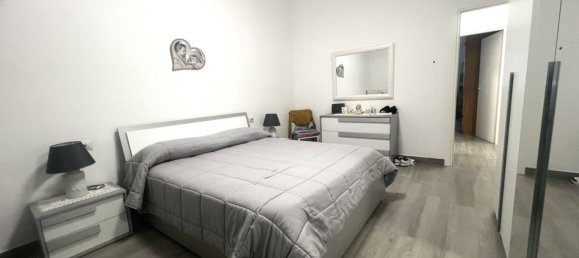 Apartamento de 3 dormitorios en Sesto San Giovanni, Italy No. 364977 19