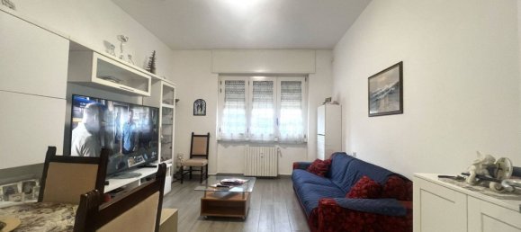 Apartamento de 3 dormitorios en Sesto San Giovanni, Italy No. 364977 2