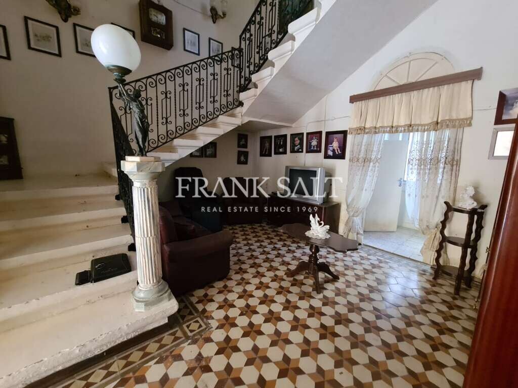 Moradia em banda T5 em Xewkija, Malta N.º 640