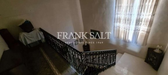 Moradia em banda T5 em Xewkija, Malta N.º 640 7