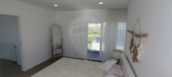 4 Schlafzimmer Haus in Almada, Portugal, Nr. 185701 17