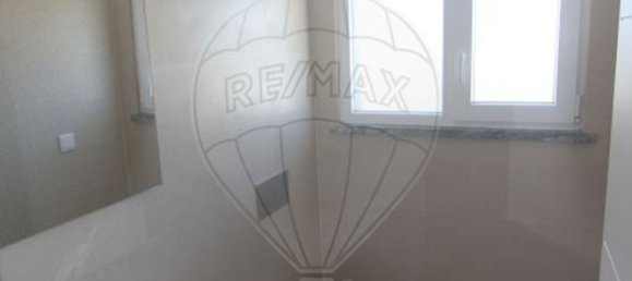 4 Schlafzimmer Haus in Almada, Portugal, Nr. 185701 8