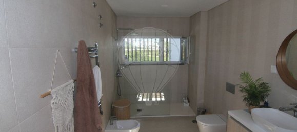 4 Schlafzimmer Haus in Almada, Portugal, Nr. 185701 18