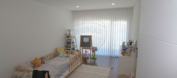 4 Schlafzimmer Haus in Almada, Portugal, Nr. 185701 12
