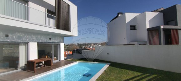 4 Schlafzimmer Haus in Almada, Portugal, Nr. 185701 30