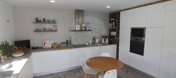 4 Schlafzimmer Haus in Almada, Portugal, Nr. 185701 42