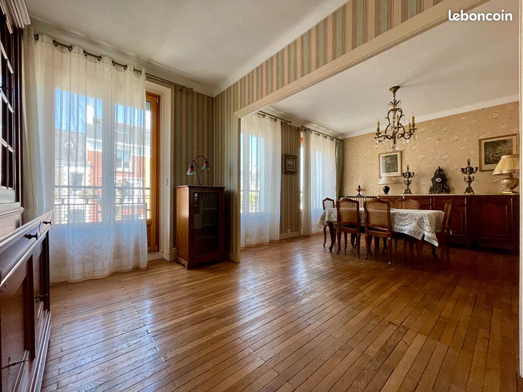 3 Schlafzimmer Haus in Saint-Nazaire, France, Nr. 110178