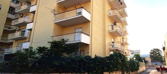 5 غرف نوم شقة في Pagani, Italy رقم 67404 3