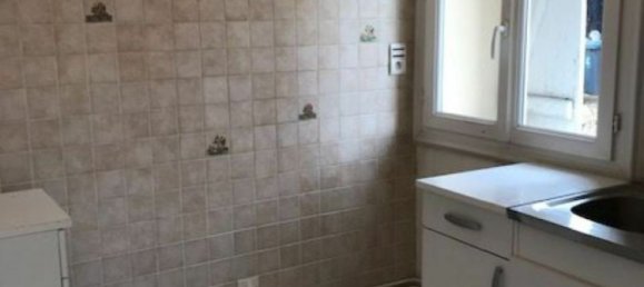 3 bedrooms House in Chaumont-en-Vexin, France No. 157967 4