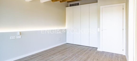 Дом с 4 спальнями в Молинс де Рей, Испания № 73210 7