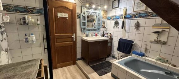 5 Schlafzimmer Haus in Livry-Gargan, France, Nr. 186827 16