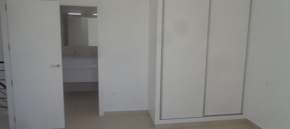 4 bedrooms Villa in Pinoso, Spain No. 11719 17