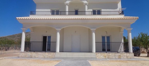 4 bedrooms Villa in Pinoso, Spain No. 11719 8