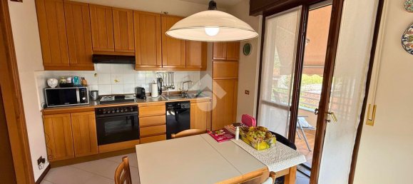 2 bedrooms Apartment in Capriolo, Italy No. 316300 12