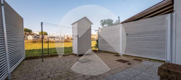 2 bedrooms House in Cervia, Italy No. 151308 3