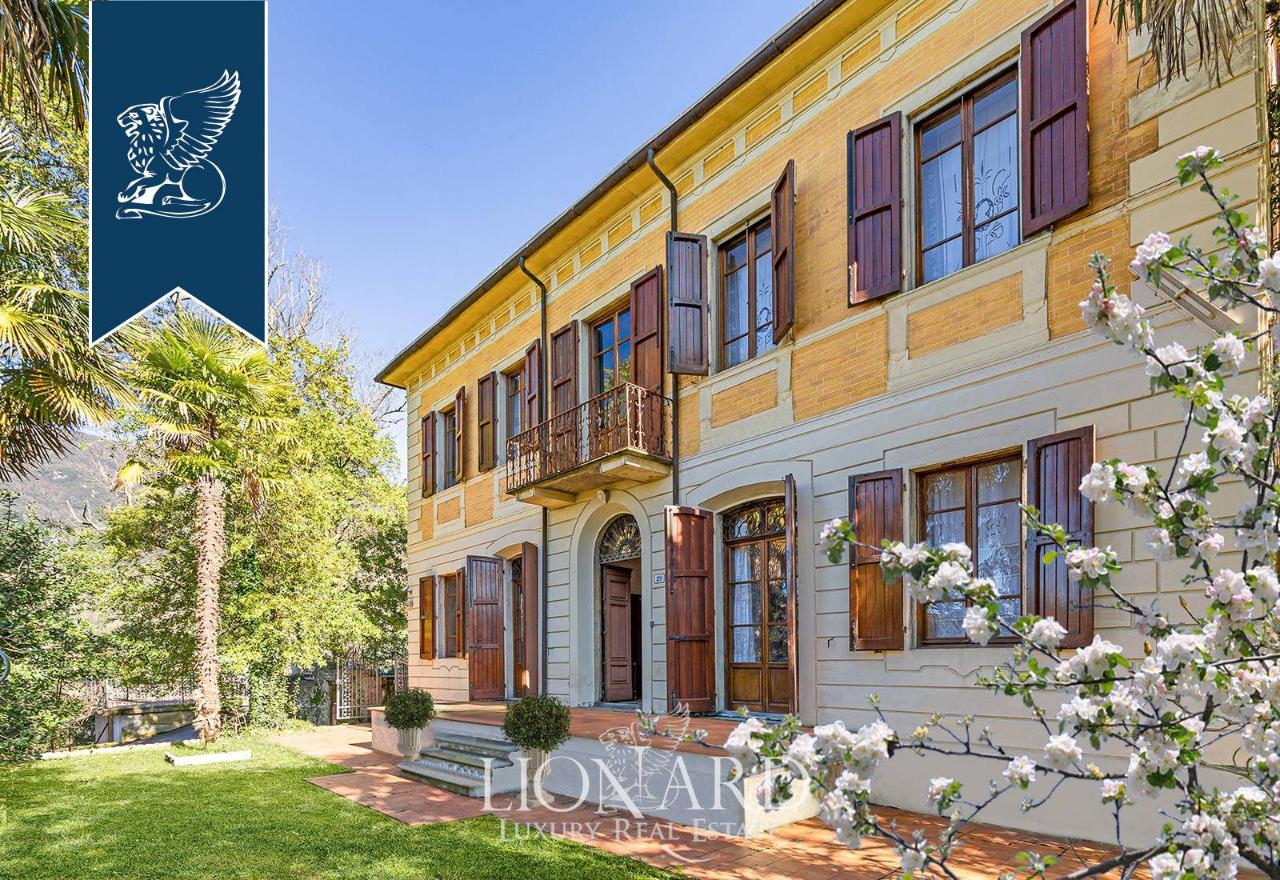 11 rooms Villa in Camaiore, Italy No. 155239