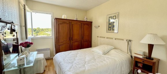 Apartamento de 2 dormitorios en Anglet, France No. 99062 10