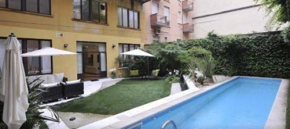 4 rooms Apartment in Milan, Italy No. 247868 2