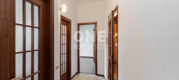 Apartamento de 5 habitaciónes en Monza, Italy No. 38945 5